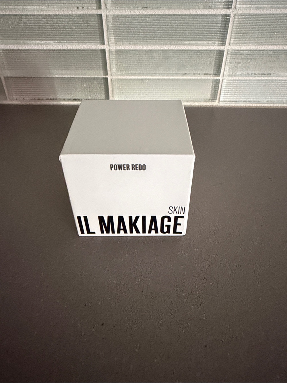 IL MAKIAGE White Power Redo
